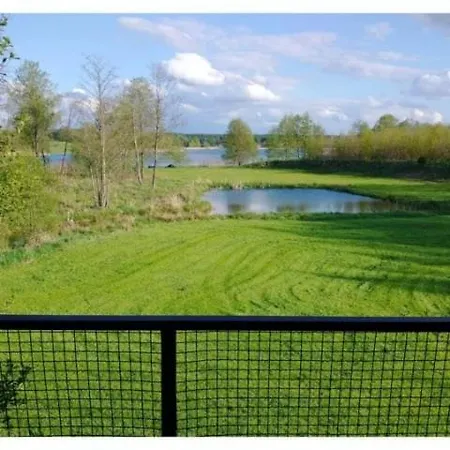 Vakantiehuis Miedzy Olchami Nad Jeziorem. Caloroczne. Cisza, Spokoj.