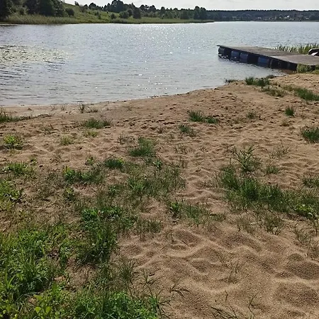 Miedzy Olchami Nad Jeziorem. Caloroczne. Cisza, Spokoj. Дом отдыха