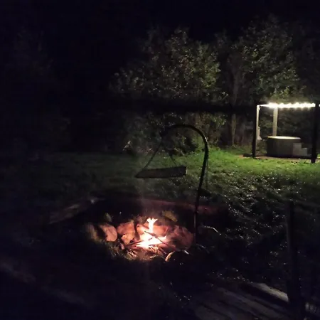 بيت للعطل Miedzy Olchami Nad Jeziorem. Caloroczne. Cisza, Spokoj. *