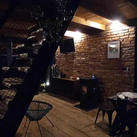 بيت للعطل Miedzy Olchami Nad Jeziorem. Caloroczne. Cisza, Spokoj.