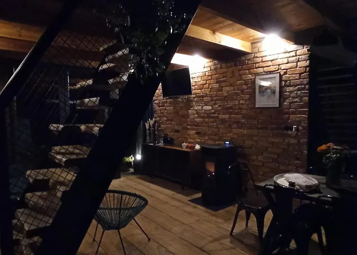 度假居 Miedzy Olchami Nad Jeziorem. Caloroczne. Cisza, Spokoj.